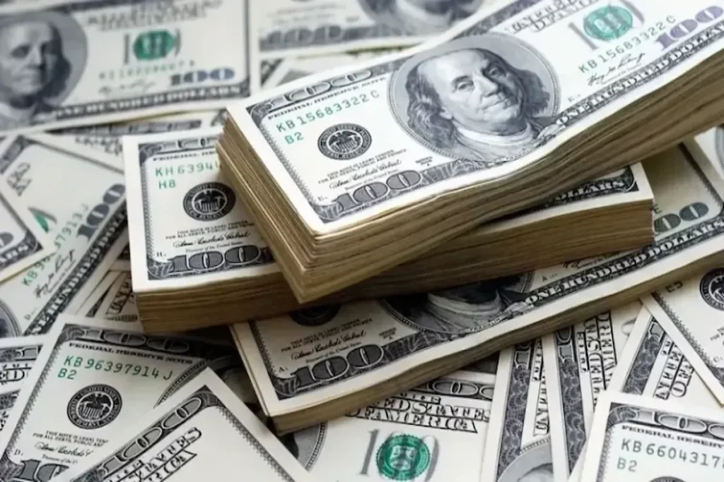 شکستن کف قیمت دلار؛ کاهش قابل توجه در بازار ارز