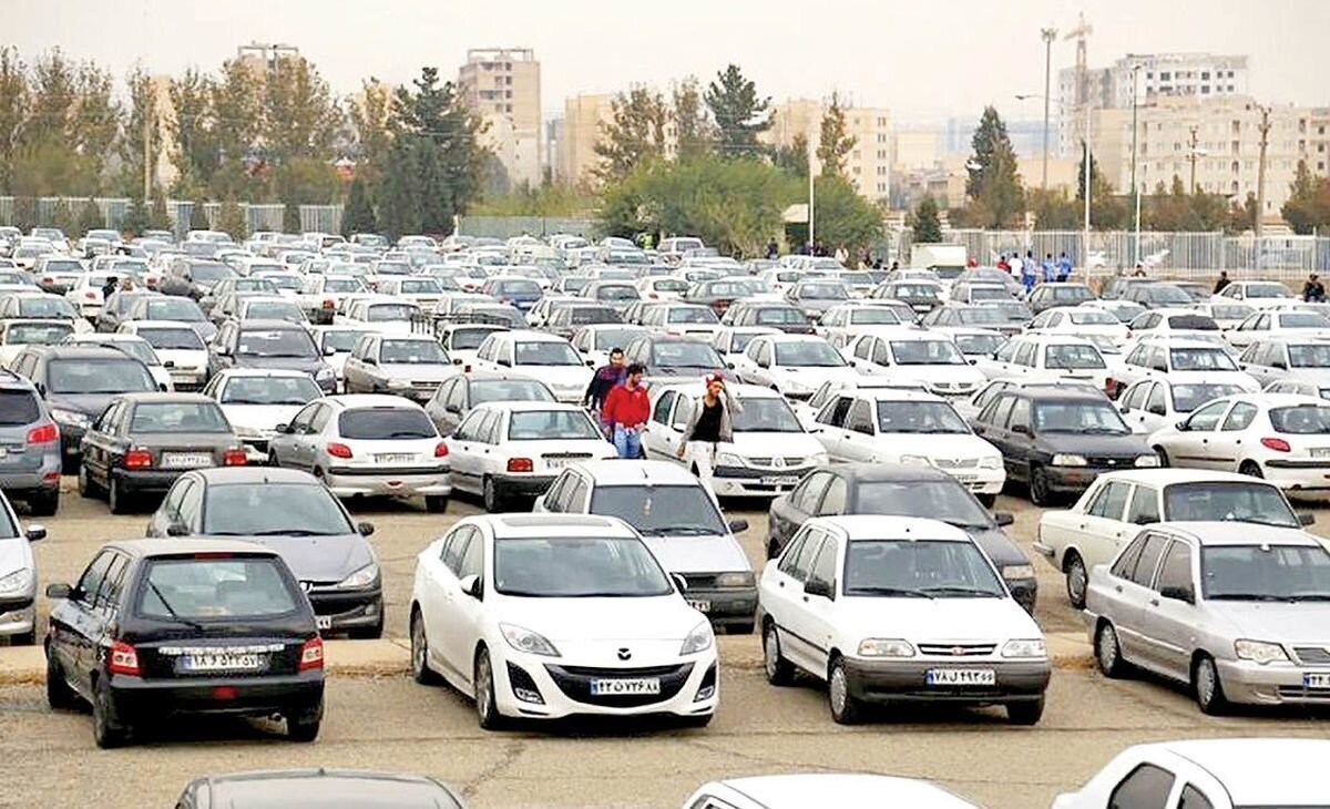 روند سریع کاهش قیمت خودرو در بازار + جدول قیمت‌های جدید