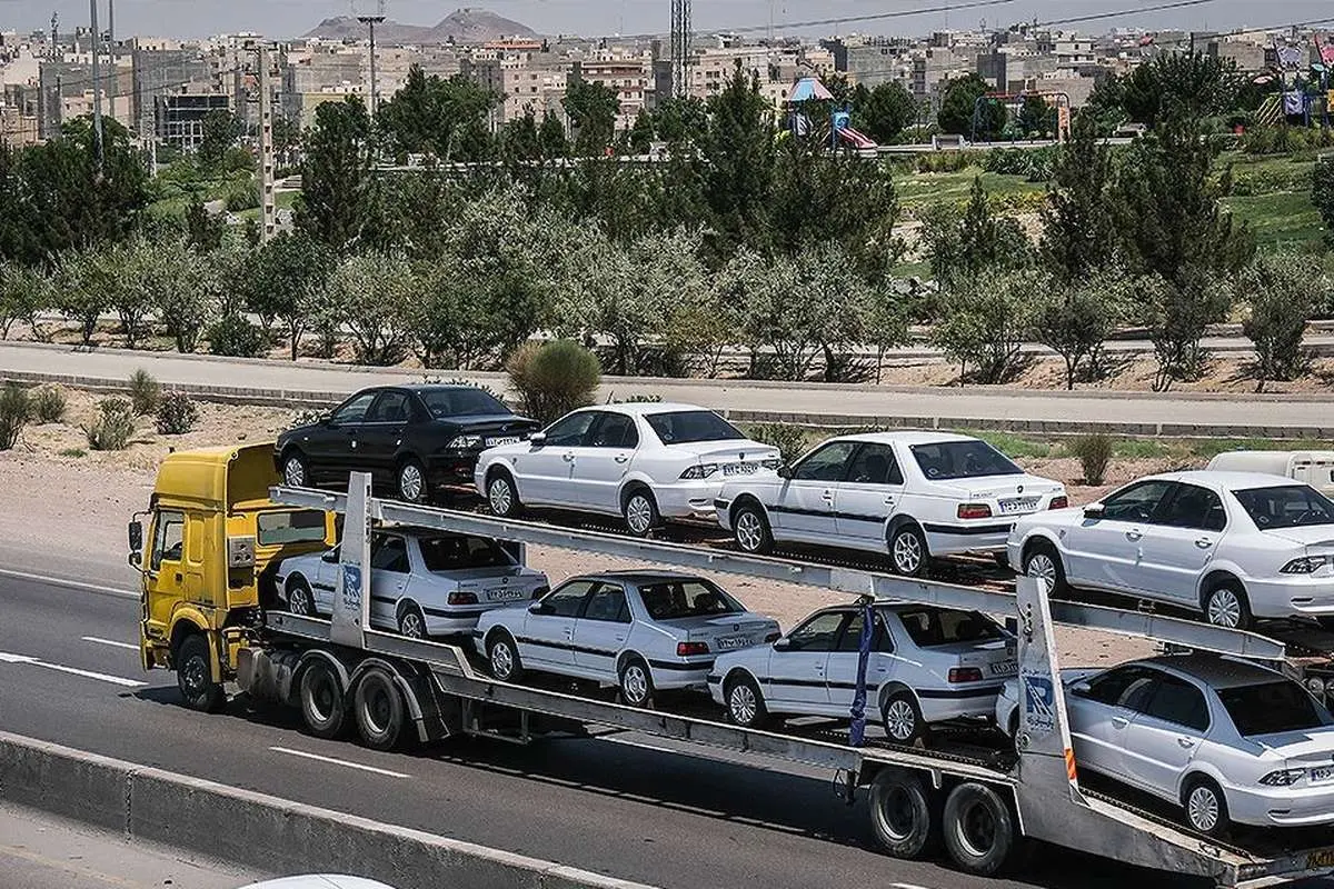 کف ۷۰۰ میلیون تومانی قیمت خودرو در طرح جدید فروش ایران‌خودرو