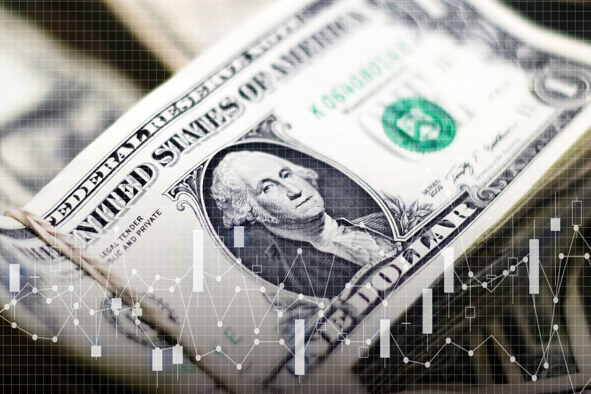 پیش‌بینی قیمت دلار ۶ مرداد ۱۴۰۴؛ انتظار خریداران در بازار ارز