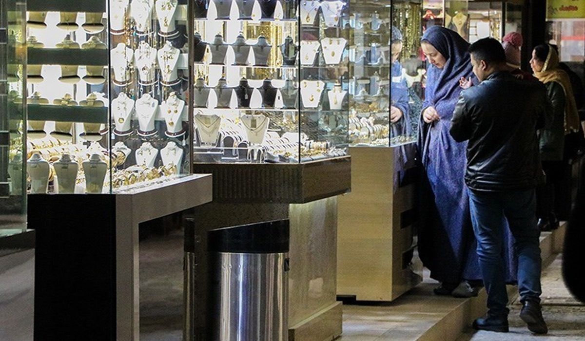 رکود بازار طلا در سایه خرافه ۱۳ صفر؛ قیمت‌ها تحت تأثیر نوسانات ارزی و سیاسی