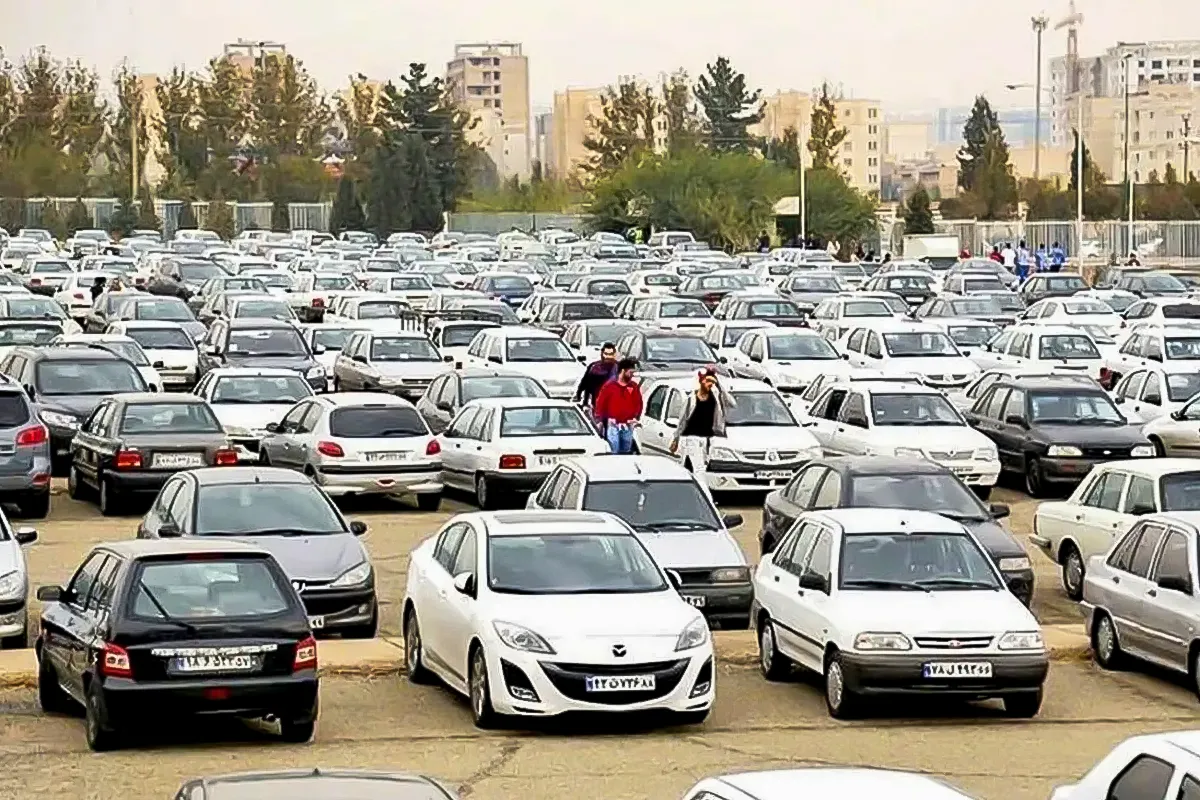 روند متلاطم بازار خودرو با افزایش قیمت‌ها در مدل‌های مختلف