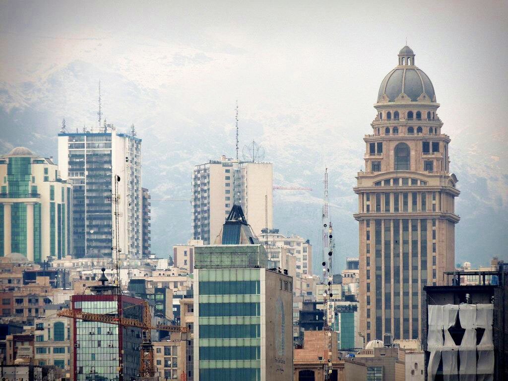 قیمت خانه‌های کمتر از ۱۰۰ متر در کامرانیه تهران در تیر ۱۴۰۴ + جدول جزئیات