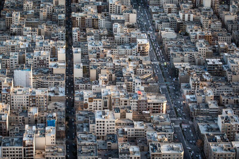 افت شدید قیمت خانه‌های میلیاردی تهران و تأثیرات اجتماعی آن